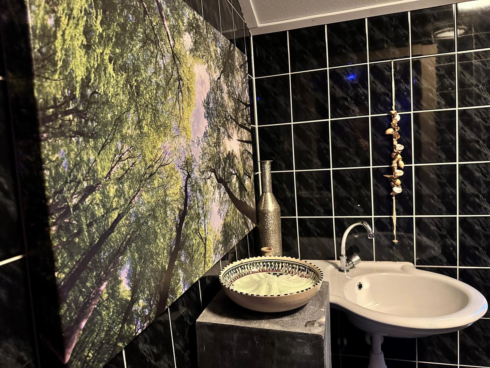 بوكستيل Maroah Spa En Wellness Overnachting المظهر الخارجي الصورة