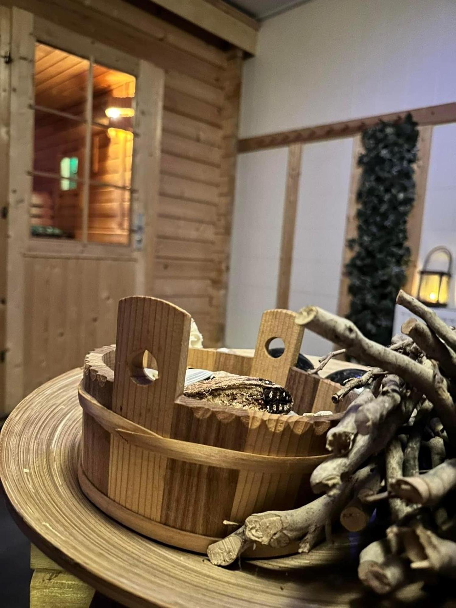 بوكستيل Maroah Spa En Wellness Overnachting المظهر الخارجي الصورة